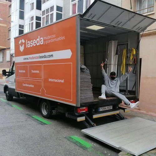Mudanzas en Madrid y Guardamuebles La Seda